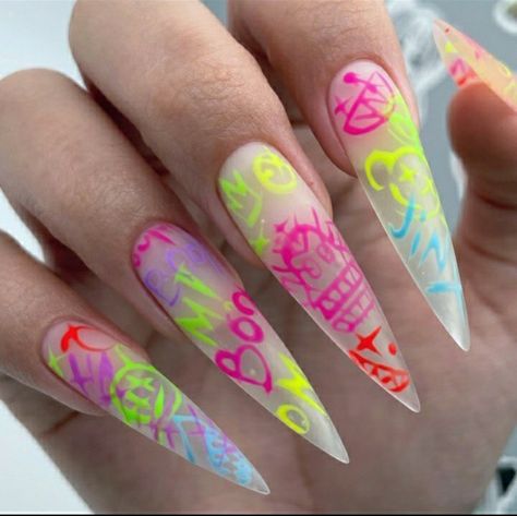 Arcane Nail Art, Graffiti Nails Acrylic, Grafitti Nails, Neon Nails Acrylic, Arcane Nails, Neon Nails Designs, Graffiti Nail Art, Neon Manicure, Neon Nail Ideas