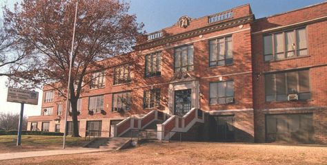 Adamson High School in Oak Cliff. Built in 1915 High School Building, Old High School, Oak Cliff, School Building, Historic Places, Abandoned Houses, School Design, Hush Hush, The List