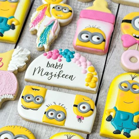 Minion Cookies Decorated, Minion Cookies, Cookie Bouquets, Cookie Bouquet, Baking Decorating, Fancy Cookies, Baby Shower Cookies, Cookies Decorated, Custom Cookies