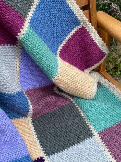 Patchwork Crochet Blankets, Knitted Patchwork Blanket Pattern Free, Knit Blanket Squares Block Patterns, Knitted Squares Blanket, Knit Patchwork Blanket, Patchwork Knitted Blanket, Crochet Block Blanket, Knitted Patchwork Blanket, Patchwork Crochet Blanket