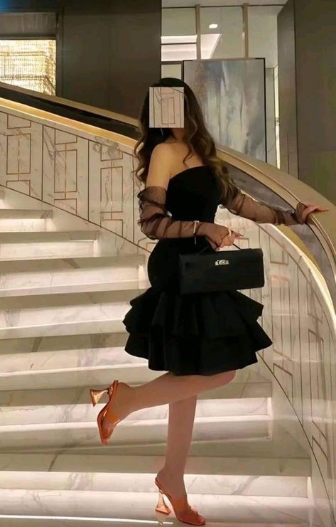 Simple Elegant Dresses, Black Hair Aesthetic, Cocktail Dress Classy, Eid Outfits, Fashion Design Patterns, Fashion Top Outfits, Elegant Dresses Classy, Designer Dresses Casual, فستان سهرة