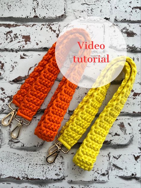 Easy project for beginners/ diy crochet gifts ideas/ perfect strap for bag / cotton strap / cotton belt / diy belts / diy crafts / t-shirt yarn fashion accessories Crochet Gifts Ideas, Yarn Fashion, Diy Bag Strap, Diy Crochet Gifts, Perfect Edges, Crochet Strap, Beginning Crochet, Crochet Handles, Crochet Belt