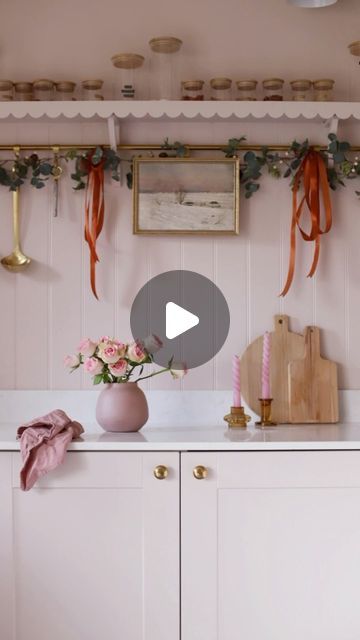 Jen on Instagram: "Ad 🎀 I’ve been meaning to put scallop trim on this shelf for forever and when better than just before Christmas when everything is extra busy?! I used @nook_uk medium scallop trim and doesn’t it look lovely? 💕Paint used is @mylands_london Threadneedle as part of a collaboration and @nook_uk is my own company 💕 #decorativetrim #scalloptrim #pinkkitchen #diy #trim #scallop #openshelf #shelfie #hellonook #mylands_london" Scallop Shelves, Scalloped Shelf, Diy Upcycle, Pink Kitchen, Interiors Dream, Laundry Mud Room, Decorative Trim, Pretty House, Nook