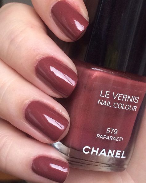 Mauve Nail Polish, Rimmel Lipstick, Long Wear Nail Polish, Nail Paint Shades, Chanel Nail Polish, Opi Nail Colors, Acrylic Nail Polish, Chanel Nails, Red Chanel