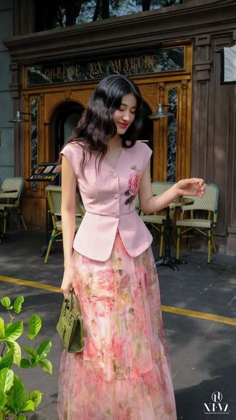 Mizo Sunday Dress Design, Mizo Sunday Dress, Sunday Dress Design, Haikyuu Tsukishima, Korean Traditional Dress, Gaun Fashion, Sunday Dress, Modest Dresses Casual, Easy Trendy Outfits