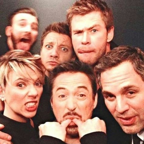 Behind The Scenes, Avengers, On Twitter, Funny, Twitter