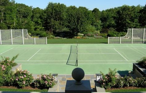 Tennis Pavilion, Tennis Court Backyard, Tennis Court Design, Fence Planters, Green Fence, Garden Fence Panels, Natural Fence, Fence Doors, Masonry Work