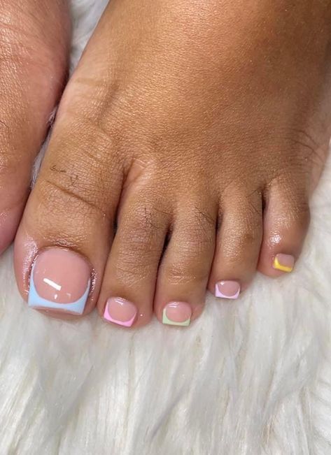 Colorful Toe Nail Designs, Gel Toe Nails Summer, Toe Nail Inspiration, Cute Acrylic Toes, Pedicure Aesthetic, Easy Toe Nail Art, Foot Nail Art, Toe Nail Art Designs, French Toe Nails