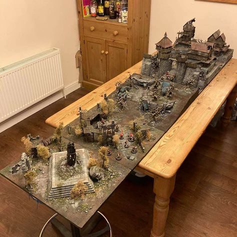 Orc Cosplay, Mordheim Terrain, Zone Mortalis, Warhammer Marine, Wargaming Table, Cardboard Model, Warhammer Terrain, Dungeon Master's Guide, Game Terrain