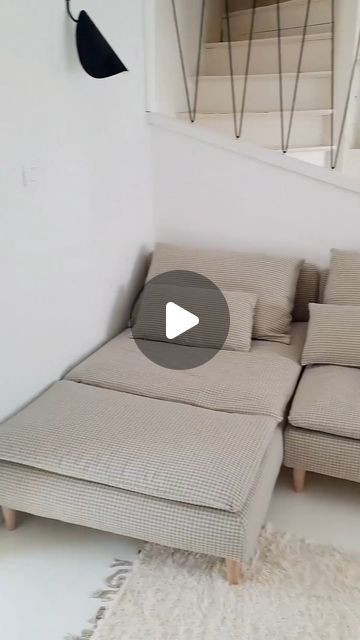 Soferia.eu | covers for IKEA sofas on Instagram: "Watch our client dress her sofa in a new cover. 🛋️

The result is stunning as usual! 🤩

Fabric: Stewart Beige Pattern
Sofa: IKEA SODERHAMN
Video by: @maisonpepita

#ikea #ikeasofa #covers #soferia #dailyinspo #dailyinspirations #decorativepillows #livingroomdecor #livingroomdesign #livingroomgoals #cozyliving #cozylivingroom #yourinterinspiration #yourinterior #ikeafurniture #decorationstyle #sofaikea #architecturehome #homedesignideas #homedesigner #homedesignininspo #homedesigne #secondlifeforyourfurniture #cozyideas #coversforsofa #changeyourroom #plants #plantsofinstagram #fabrics" Soderhamn Sofa Ideas, Ikea Soderhamn Sofa, Soderhamn Sofa, Ikea Soderhamn, Sofa Ikea, Söderhamn Sofa, Pattern Sofa, Ikea Sofas, Ikea Sofa