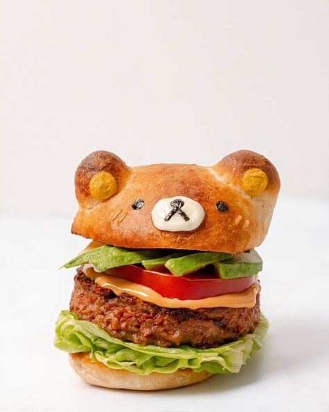 Vegan Burger Buns, Sanrio Food, Burger Buns Recipe, Beary Cute, Cute Bento Boxes, Bingo Set, Buns Recipe, Kawaii Cooking, Vegan Burger