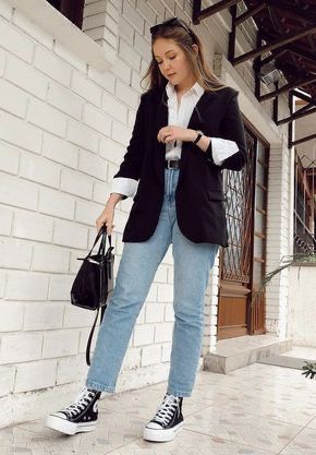 Look Older Outfits, Work Outfits Converse, Semiformal Outfit Mujer, Outfit Semiformal Mujer, Semiformal Outfit, Outfit Semiformal, Outfits With Converse, Elegante Casual, Smart Casual Outfit