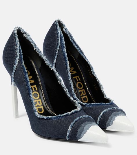 Denim pumps in blue - Tom Ford | Mytheresa Dark Blue Heels, Tom Ford Heels, Denim Pumps, Tom Ford Shoes, Fancy Heels, Moda Hippie, Denim Crafts Diy, Velvet Pumps, Blue Pumps