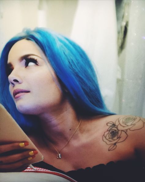 Halsey's shoulder rose tattoo ✨✨ Halsey's Tattoos, Rose Tattoo Meaning, Tattoo Son, Rose Shoulder Tattoo, Ancient Tattoo, Skeleton Hand Tattoo, Thigh Tattoos, Shoulder Tattoos, Latest Tattoos