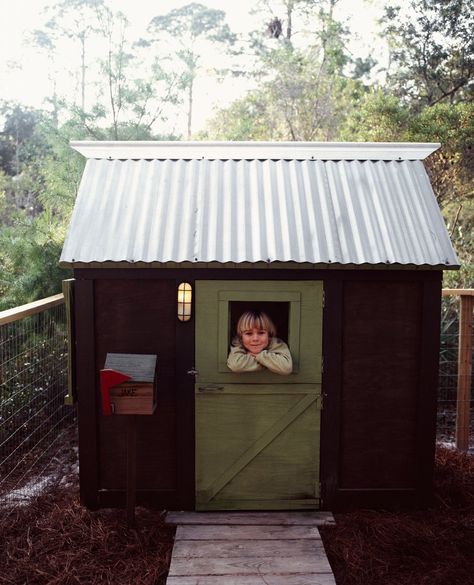 Kids Shed, Fort Ideas, Shed Playhouse, Backyard Fort, Play Fort, Garden Playhouse, Tree Fort, Backyard Playhouse, Build A Playhouse