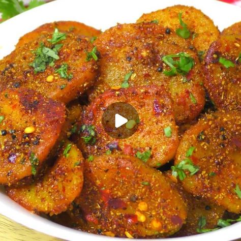 Cook with Parul (ChefParulGupta) on Instagram: "Masala Aloo Katli Fry Ingredients Potatoes - 5  Cooking oil - 3 tbsp Mustard seeds - 1 tsp Asafoetida - 1/4 tsp Coriander seeds - 2 tbsp Cumin seeds - 1 tsp Saunf - 1 tsp Pepper corns - 1/2 tsp Red chillies - 2 Kasuri methi - 1/2 tsp Turmeric powder - 1/4 tsp Ginger garlic paste - 1 tsp Salt as per taste Red chilli powder - 1/2 tsp Dry mango powder - 1/2 tsp #cookwithparul #aloomasala #aloofry #indianfood #instant #potatofry #alookatlifry #AlooKatli #dryaloomasala #spicyaloo #spicypotato #cooking#alookisabji#aloo#potatocurry#yummy #quickandeasyrecipe #aloorecipe#frenchfries  For Business Enquiry- parul@cookwithparul.com #cookwithparul  https://cookwithparul.com/ #CookWithParulCookWithPride" Aloo Fry Recipes, Alu Fry, Masala Aloo Recipe, Masala Aloo, Mango Powder, Kasuri Methi, Aloo Recipes, Ginger Garlic Paste, Red Chilli Powder