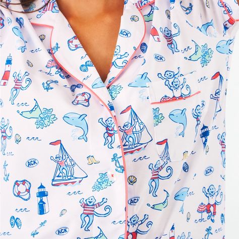 Brand New With Tags! Color: Blue Size: Xs Sold Out Online! Sleepover Bag, Womens Dress Tops, Cute Pjs, Cute Pajama Sets, Wallpaper Collage, Roller Rabbit, Safari Print, Baby Pajamas, Cute Pajamas