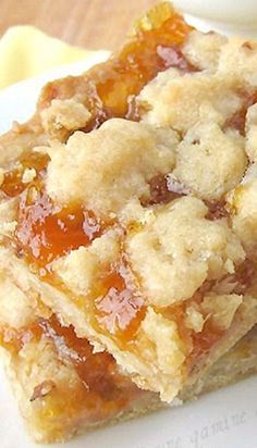 Jelly Roll Pan Bars, Apricot Desserts, Cookies Board, Hermit Cookies, Apricot Bars, Apricot Recipes, Fruit Slices, Coconut Bars, Homemade Applesauce