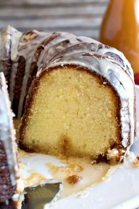 Apple Cider Poke Pound Cake - A Family Feast Easy Dessert Recipies, Orange Juice Pound Cake, Pound Cake Blueberry, Apple Cider Pound Cake, Blueberry Lemon Pound Cake, Banana Pound Cake, Salted Caramel Glaze, Cider Drink Recipes, Chocolate Chip Cream Cheese