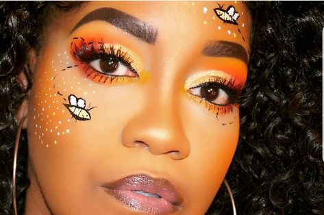 Cute bright orange bumble bee makeup look 💛🧡💛🧡💛🐝 Bee Make Up Halloween, Bee Makeup Halloween, Eyeshadow For Black Women, Bumble Bee Halloween Makeup, Bumble Bee Makeup Halloween, Insect Makeup, Bee Makeup Look, Bumble Bee Makeup, Bumblebee Eye Makeup