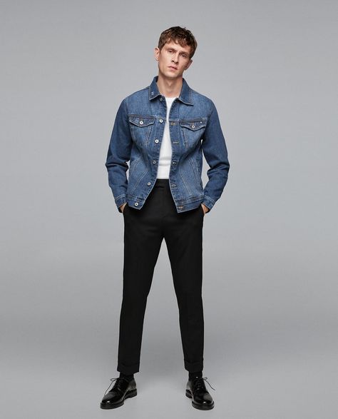 Jean jacket, black trousers. Zara 2018. Outfit Ideas Jacket, Denim Jacket Men Outfit, Black Denim Jacket Outfit, Jacket Outfit Men, Class Outfits, Minimalist Fashion Men, Mens Fashion Work, Classy Outfits Men, Denim Jacket Outfit