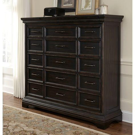 Pulaski Caldwell 17 Drawer Gentlemans Chest | Hayneedle Big Dressers, Doublewide Remodel, Arizona Bedroom, Large Dressers, Large Chest Of Drawers, Chest Of Drawers Bedroom, Chest Drawers, Furniture Mall, Bedroom Colour Palette