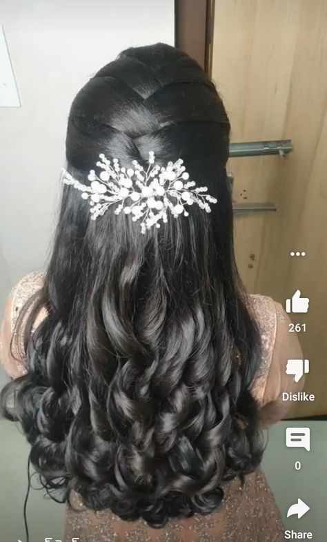 Simply Hairstyles, Reception Hairstyles, Bridal Hairstyles With Braids, Hair Style On Saree, Feminine Hairstyles, Engagement Hairstyles, Bridal Hairdo, Cute Quick Hairstyles, Easy Hairstyles For Thick Hair