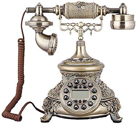 Antique Style Living Room, Victorian Items, Telephone Retro, Old World Decor, Old Phones, Antique Phone, Antique Telephone, Telephone Vintage, Antique Objects