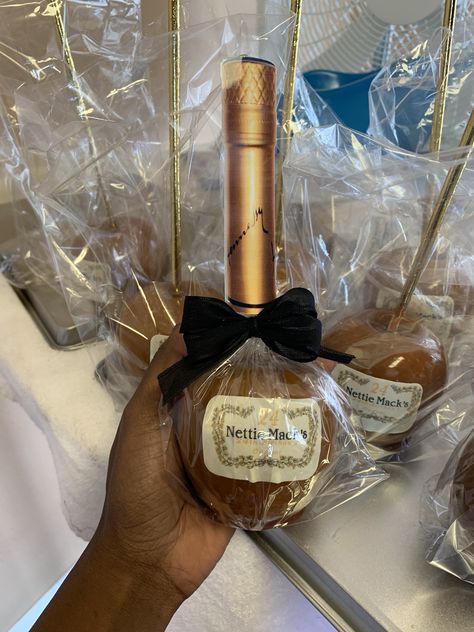 Hennessy Themed Birthday Party, Hennessey Theme Party Ideas, Oldies Themed Party Ideas, Cigars And Cognac Party Ideas, Hennessy Birthday Theme, Hennessy Party Ideas Decor, Hennessy Party, Gourmet Candy Apples, Alcohol Bottle Crafts