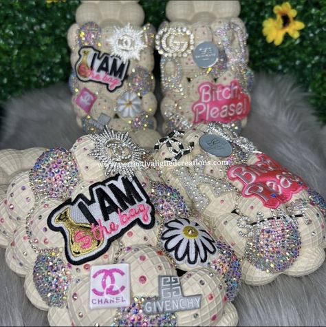 Costume Crocs Ideas, Custom Bubble Slides, Costume Crocs, Bubble Crocs, Bedazzled Slides, Customize Crocs, Bubble Slides With Charms, Crocs Custom, Bubble Shoes