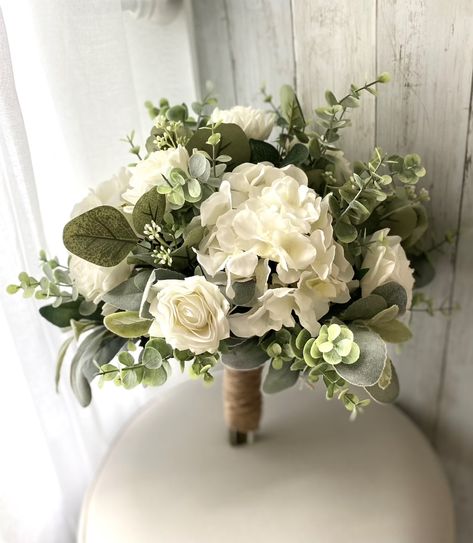 Wedding Bouquet Eucalyptus, Greenery Bridal Bouquet, Wedding Bouquet White, Bouquet Eucalyptus, Silk Flower Wedding Bouquet, Hydrangea Bouquet Wedding, Bridal Bouquet Peonies, Eucalyptus Bouquet, Boho Wedding Bouquet