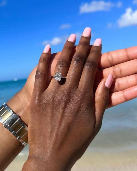 Deshauna Barber on Instagram: "A close up 💍 He did well 😉 #EndlessEcholsOfLove #blackcouple #blacklove #Blacklovecouples #blackcouples #blackisbeautiful #relationshipgoals #blacklovematters #blackcouplegoals #blackloveisbeautiful #proposal #Engagement #Fiance #wedding" Proposal Black Couple, Black Couple Proposal, Bridal Core, Intimate Proposal Ideas, Deshauna Barber, Wedding Proposal Ideas Engagement, Engagement Photo Shoot Poses, Dream Proposal, Black And White Couples