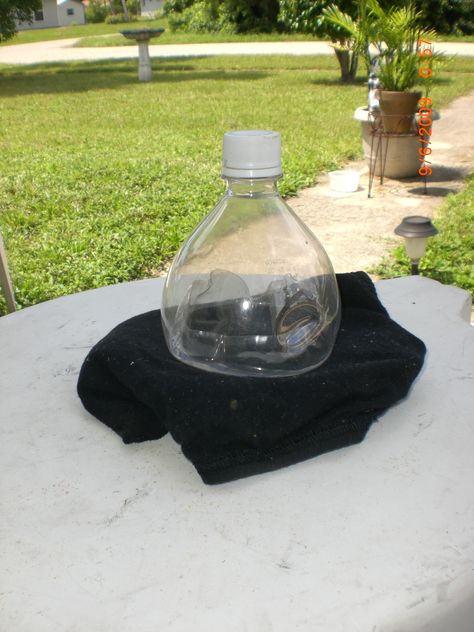 Solar Water Distiller, Water Distiller, Solar Cooking, Off The Grid Living, Water Issues, Water Trough, Large Water Bottle, Survival Supplies, Water Purification System