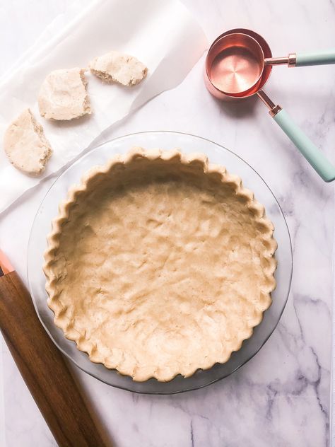 Sugar Free Pie Crust, Gluten Free Vegan Pie Crust, Easy Gluten Free Pie, Gluten Free Pie Crust Recipe, Gluten Free Quiche, Sugar Free Pie, Baking Pie, Breakfast Favorites, Vegan Pie Crust