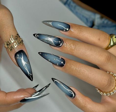 Blue With Silver Nails, Black And Blue Chrome Nails, Acrylic Nails Blue Chrome, Black And Blue Cat Eye Nails, Blue Aura Chrome Nails, Blue Aura Nails With Chrome, Cosmic Nails, Glass Nails Art, Blue Coffin Nails