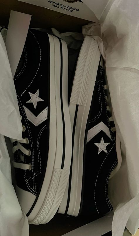 #shoes #converse #fashion Converse Star Player 76, Converse Star Player, Converse Fashion, Converse Star, Shoes Converse, Birthday Wishlist, Dream Shoes, All Star, Converse