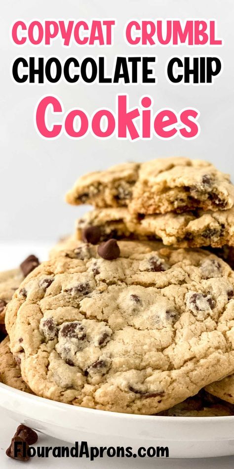 Top says "copycat Crumbl Chocolate Chip Cookies" and bottom has a picture of chocolate chip cookies. Crumbl Cookies Chocolate Chip, Crumble Chocolate Chip Cookie Recipe, Crumbl Chocolate Chip Cookies, Milk Chocolate Chip Cookies, Best Chocolate Chip Cookies Recipe, Crumbl Cookies, Best Cookies Ever, Cake Mix Cookie Recipes, Best Chocolate Chip