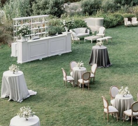 Outdoor Wedding Layout Reception Floor Plans, Brunch Seating Ideas, Cocktail Party Reception Layout, Cocktail Hour Seating Ideas, Lawn Cocktail Hour Wedding, Dj Table Wedding, Cocktail Hour Set Up, Cocktail Party Seating, Round Table Decor Party