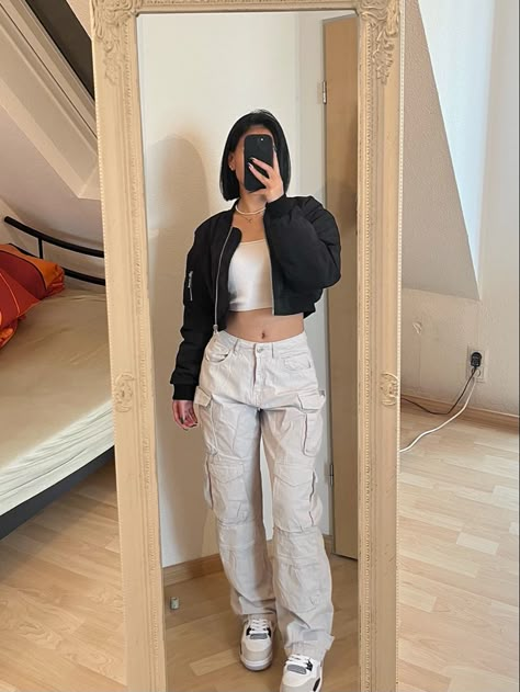 Outfit Ideas With Black And White Jordans, Women Jordan 3 Outfit, Jordan 4 Style Outfits, Women’s Jordan 4 Outfit, Retro 3 Jordans Outfit Women, Black Jordan 4 Outfit Women, Frozen Moments Jordan 4 Outfit, Military 4s Outfit, Jordans 4 Outfit Women