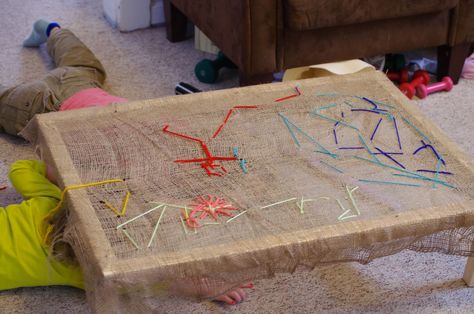 Elementary Art Classroom, Diy Sewing Table, Yarn Tapestry, Diy Tapestry, Embroidery Table, Diy Preschool, Big Room, Preschool Fine Motor, Weaving Ideas