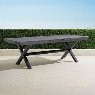 Hartley Aluminum Expandable Dining Table Patio Dining Table Decor, Backyard Dining Table, Pool Furniture Ideas, Jorge Martin, Modern Outdoor Dining, Outdoor Dinner Parties, Outdoor Dining Room, Dining Tables And Chairs, House Backyard