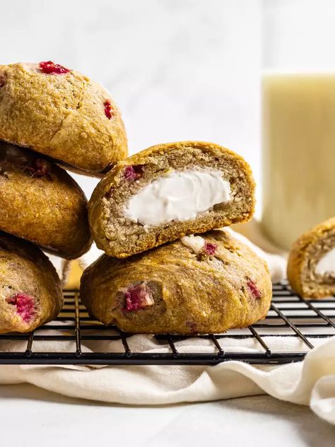 Vegan Strawberry Cheesecake Cookies | Foodaciously Vegan Strawberry Cheesecake, Strawberry Cheesecake Cookies, Fruit Curd, Passion Fruit Curd, Bite Size Cookies, Soy Free Recipes, Vegan Cream, Curd Recipe, Classic Cheesecake