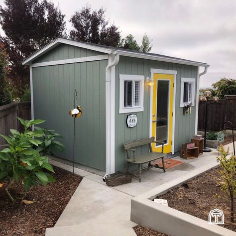 A cozy backyard living space doesn't get better than this little She Shed. Kathy's cozy She Shed has it all, from a sunny, bright, yellow front door to all the space inside to store her family heirlooms. Her bee-themed she shed is a beautiful space to relax, surrounded by raised garden beds and beautiful backyard landscaping. Make space for outdoor living with a customized she shed like this cozy little backyard shed. With Tuff Shed you can create a backyard space all your own. Bee Shed, Tuff Shed Tiny House, Cottage Garden Sheds, Backyard Guest Houses, Shed Tiny House, Shed Makeover, Tuff Shed, Shed Office, Bar Shed