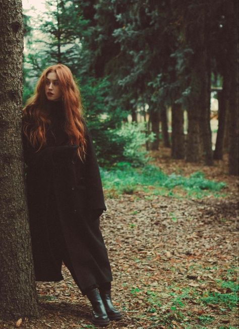 Gothic Senior Picture Ideas, Indie Senior Pictures, In The Woods Photoshoot, October Photoshoot Ideas, Forest Poses, Photoshoot Woods, Ethereal Photography, Autumn Photoshoot, Woman In Suit