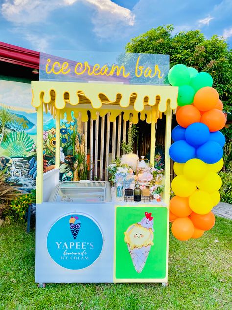 Ice Cream Booth Design Pop Up, Party Cart, Mall Kiosk, Healthy Popsicles, Cool Kids Club, Ice Cream Stand, Mobile Cart, Beach Cart, Beauty Event