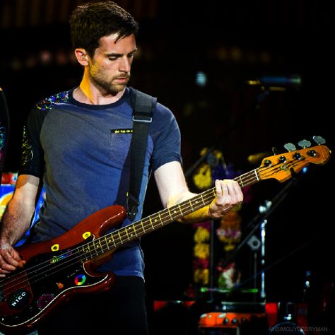 Guy <3 Coldplay Wallpaper, Guy Berryman, Jared Leto, Coldplay, Music Instruments, Guitar, Music