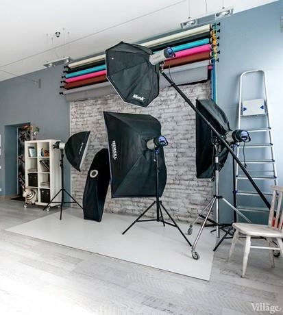 Home Photography Studio Setup Room, Photo Studio Garage, Set Up Photo Studio At Home, Photography Studios Design, Photographer Studio Ideas, Photography Room Ideas Studio Spaces, Photography Office Ideas Studio Setup, Photography Studio Setup Business, Photography Studio Room