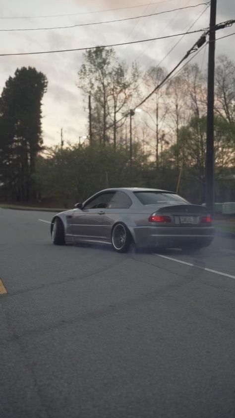 ddaniekk on Instagram: How do you turn left? #e46 #m3 #bmwm3 #bimmer #mpower #drifting #formuladrift #widebody #bmwm3 #bmwm #bmwmpower #m3tuning #m3competition… E46 Drift, Bmw Compact, E46 Coupe, Formula Drift, Bmw M Power, E46 M3, Wide Body, Bmw Cars, Bmw E46