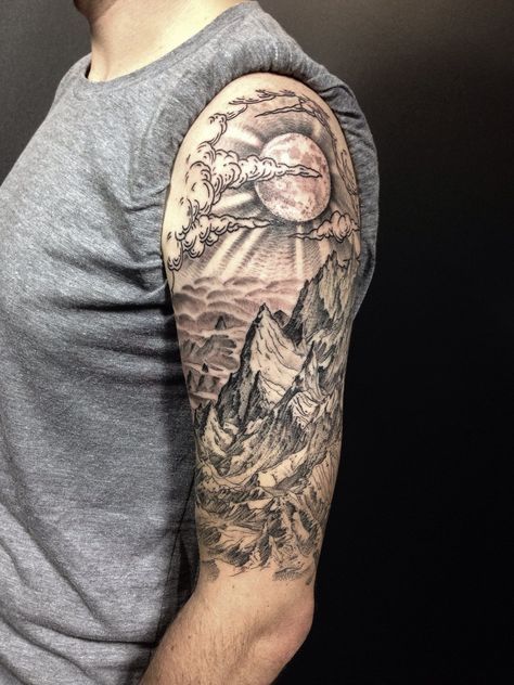 Cloud Tattoo Design, Sun Tattoo Designs, Female Tattoos, Hiking Tattoo, Men Tattoos, Muster Tattoos, Landscape Tattoo, Cloud Tattoo, Upper Arm Tattoos