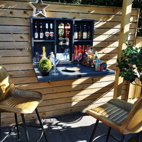 Lilly Garden, Pull Down Bar, Drop Down Bar, Yard Crafts, Gin And Prosecco, Bar Table Set, Drop Down Table, Bar Outdoor, Bar Shelf